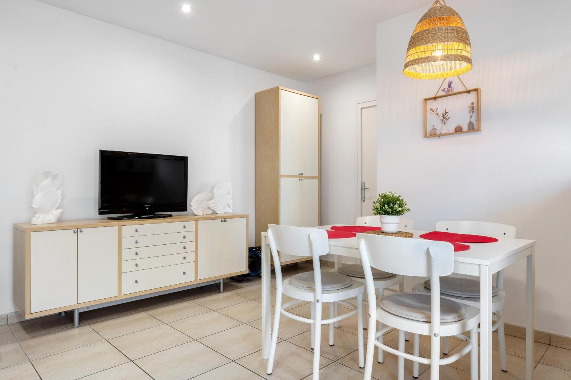 Hauzify I Apartament Llevant سانتا سوزانا المظهر الخارجي الصورة
